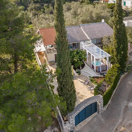 Willa Roko - Luxury 60m From Beach! Ždrelac