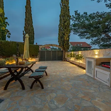 Willa Roko - Luxury 60m From Beach! Ždrelac