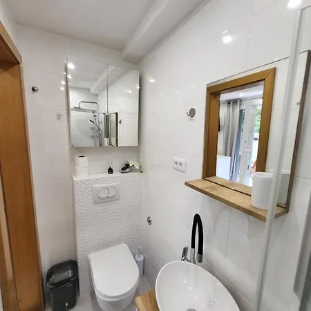 Roko - Luxury 60m From Beach! Willa