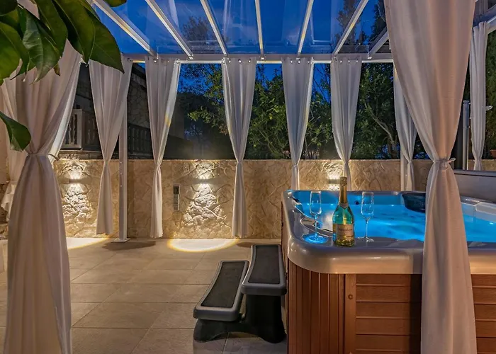 Roko - Luxury 60m From Beach! Vila *