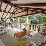 Roko - Luxury 60m From Beach! Villa *