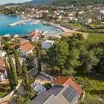 Villa Roko - Luxury 60m From Beach! Zdrelac