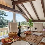 Roko - Luxury 60m From Beach! Zdrelac