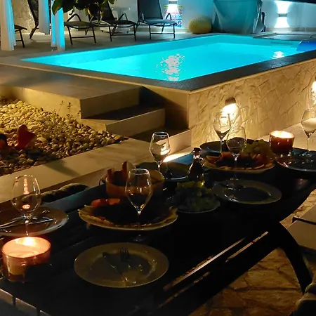 Roko - Luxury 60m From Beach! * Ždrelac