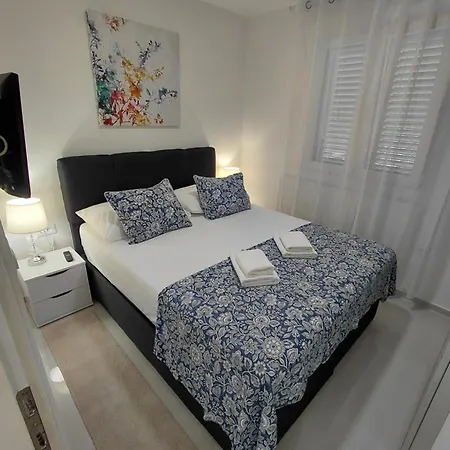 Willa Roko - Luxury 60m From Beach! Ždrelac